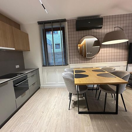 שצ'צ'ירק Villa Monica Apartamenty מראה חיצוני תמונה