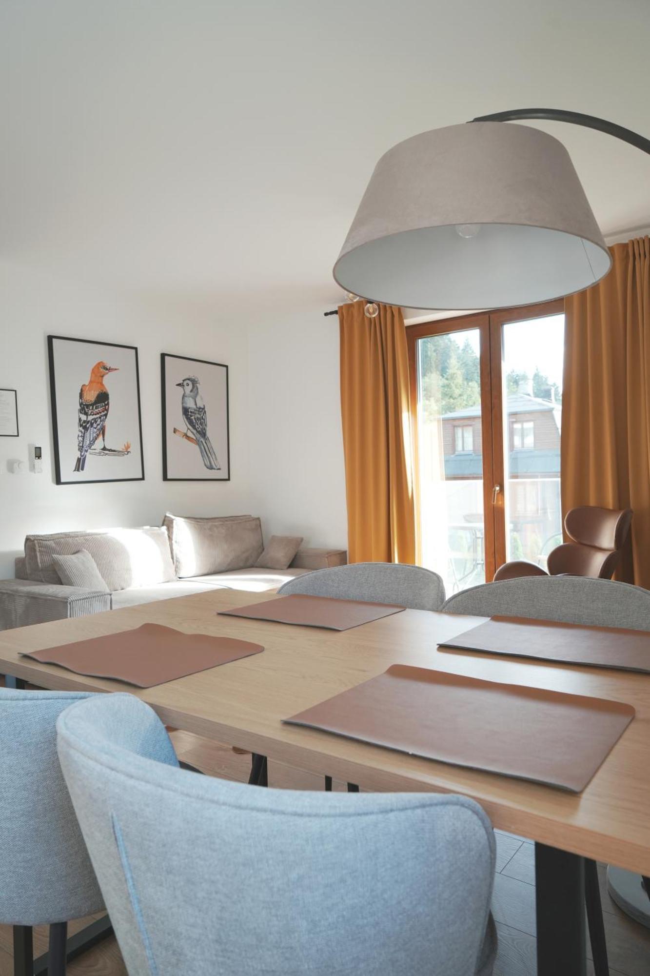 שצ'צ'ירק Villa Monica Apartamenty מראה חיצוני תמונה