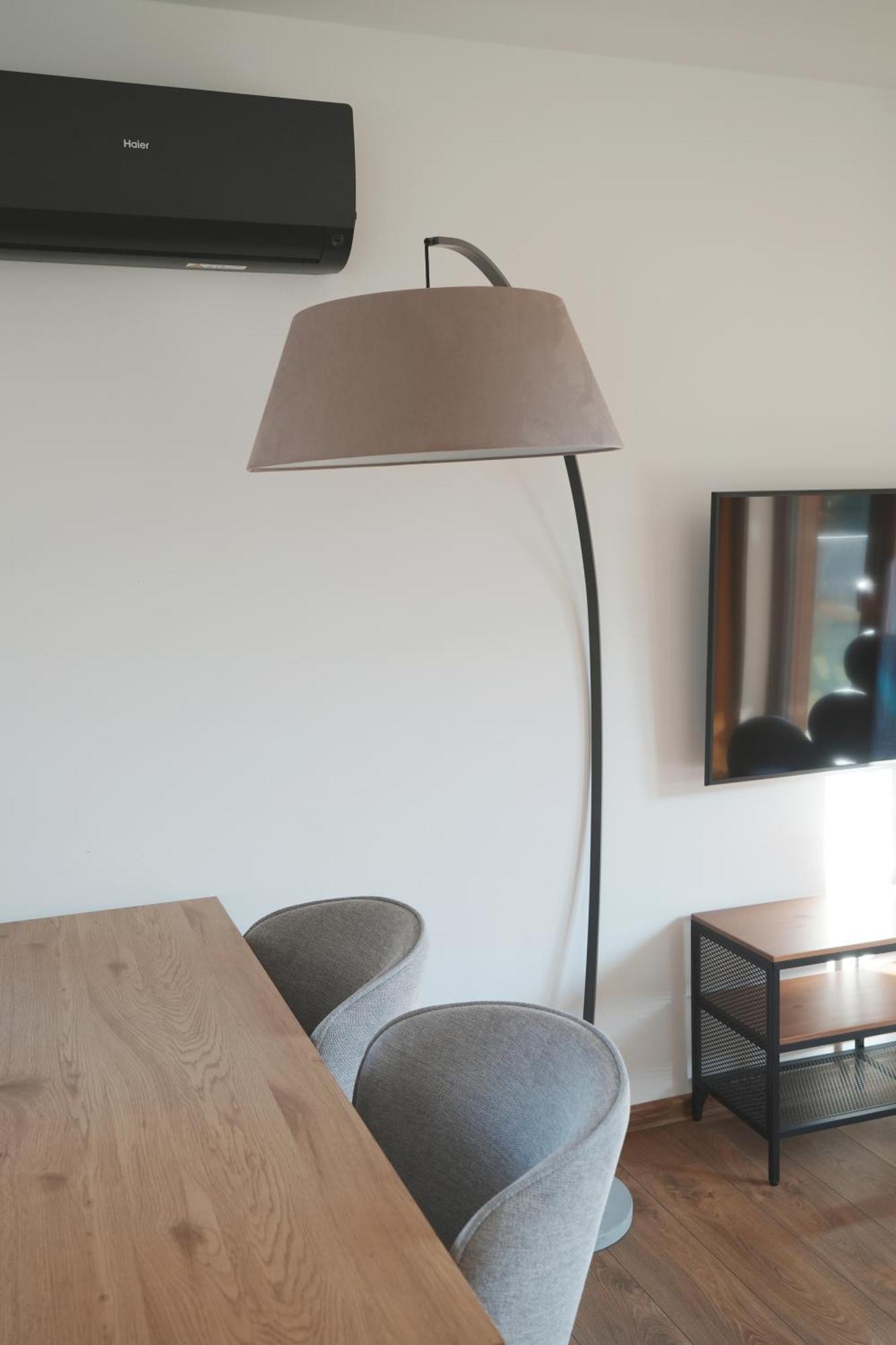 שצ'צ'ירק Villa Monica Apartamenty מראה חיצוני תמונה